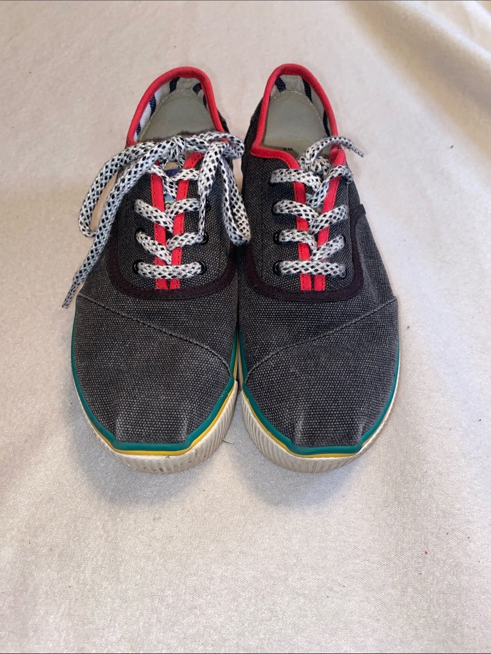 Toms Womens Gray Canvas Sneakers with Red Trim and Green Accent